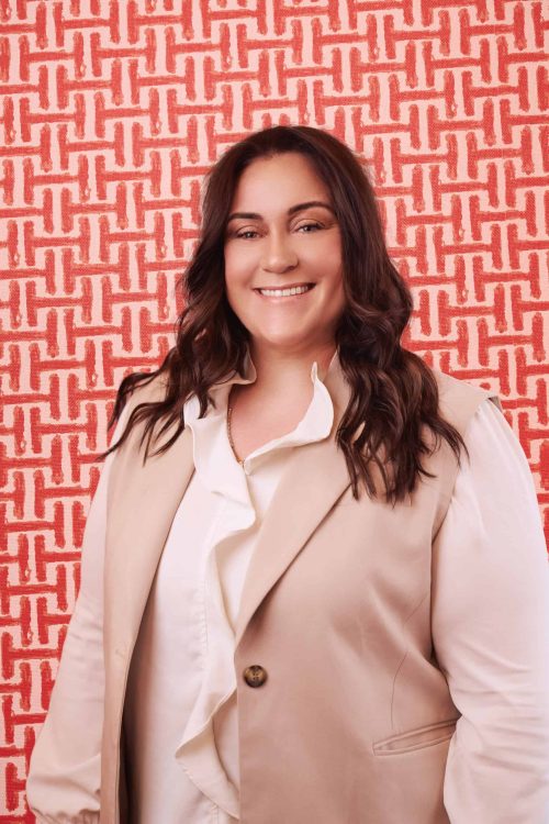 Meagan General Manager & COO at Hott Blowdry in Armonk and Rye Brook, NY